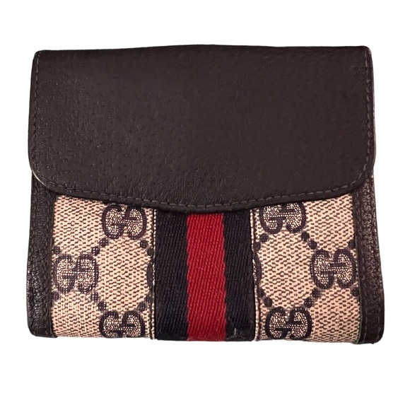 💙Vintage Gucci gold G clasp wallet❤️ - Picture 2 of 14